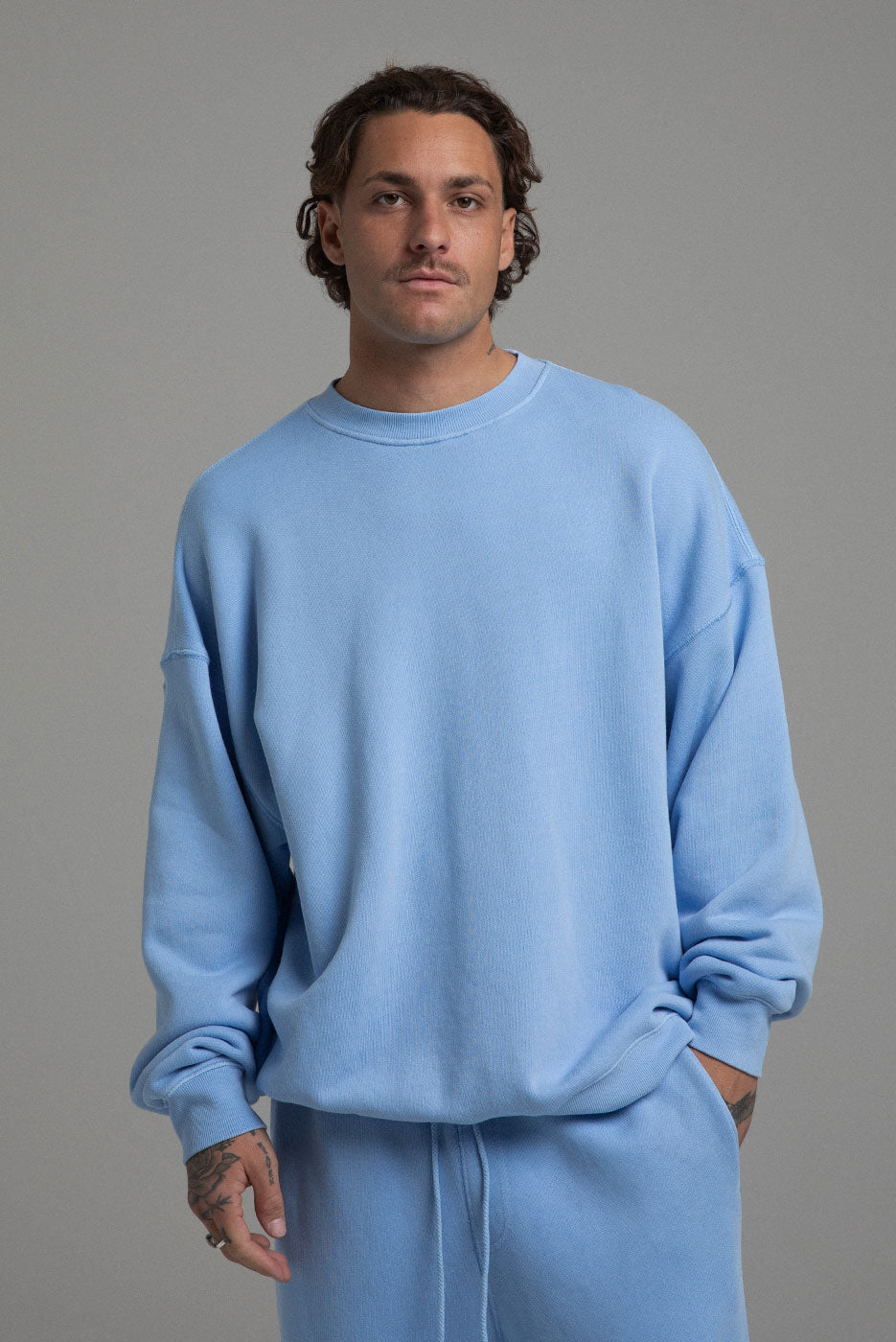 OVERSIZED CORE CREWNECK