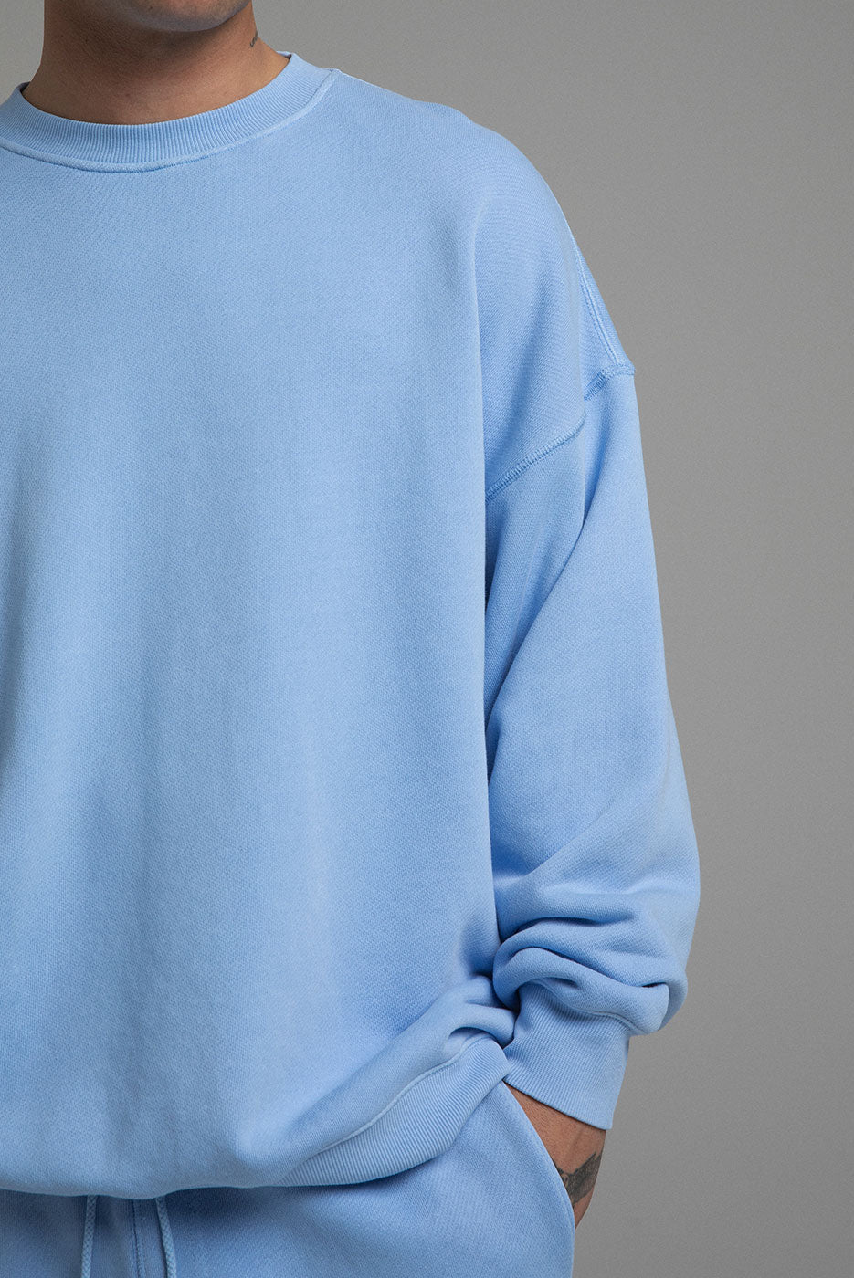 OVERSIZED CORE CREWNECK