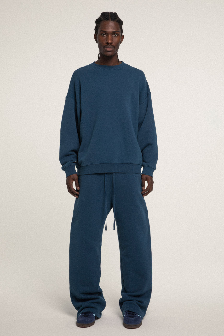 OVERSIZED CORE CREWNECK