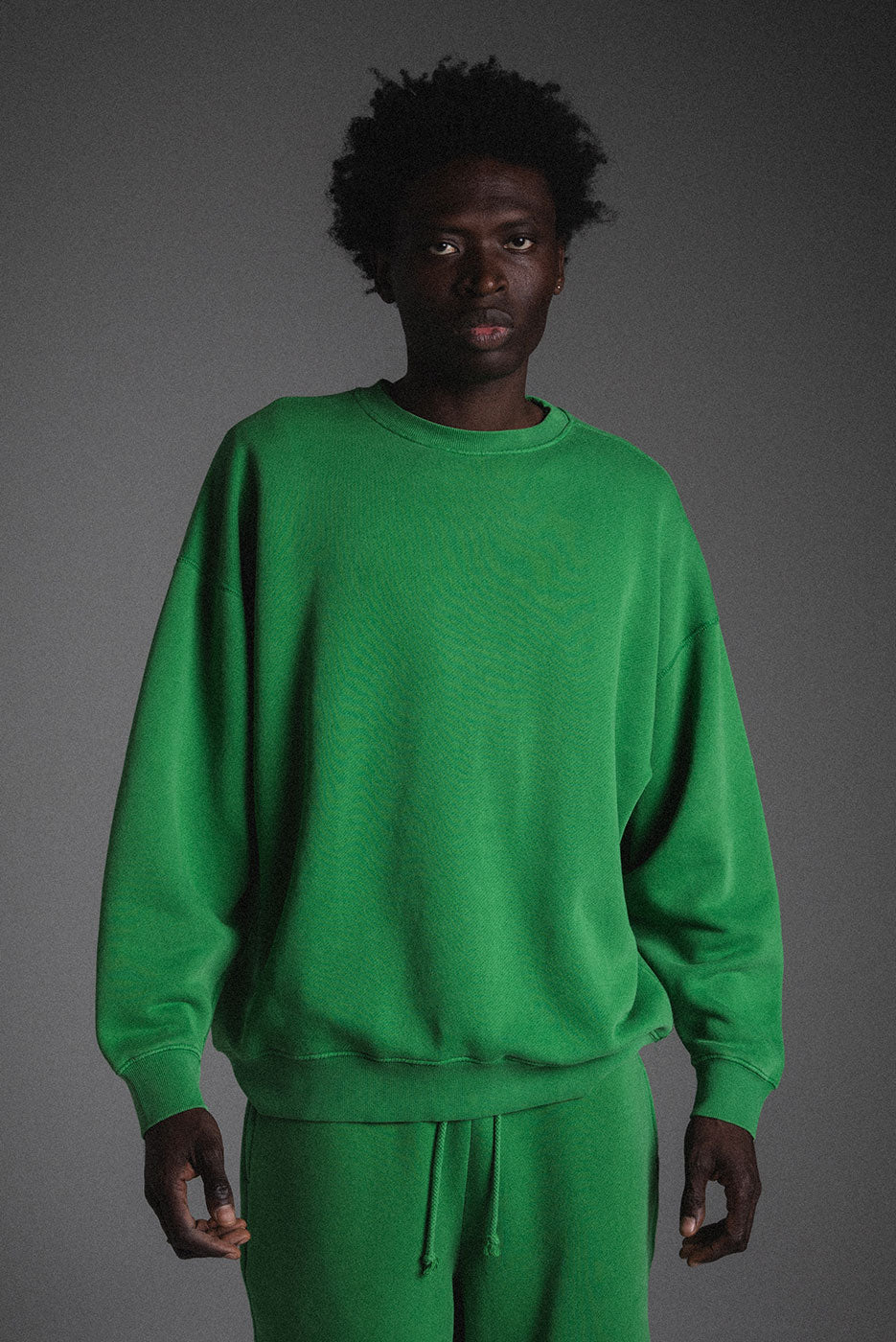 OVERSIZED CORE CREWNECK