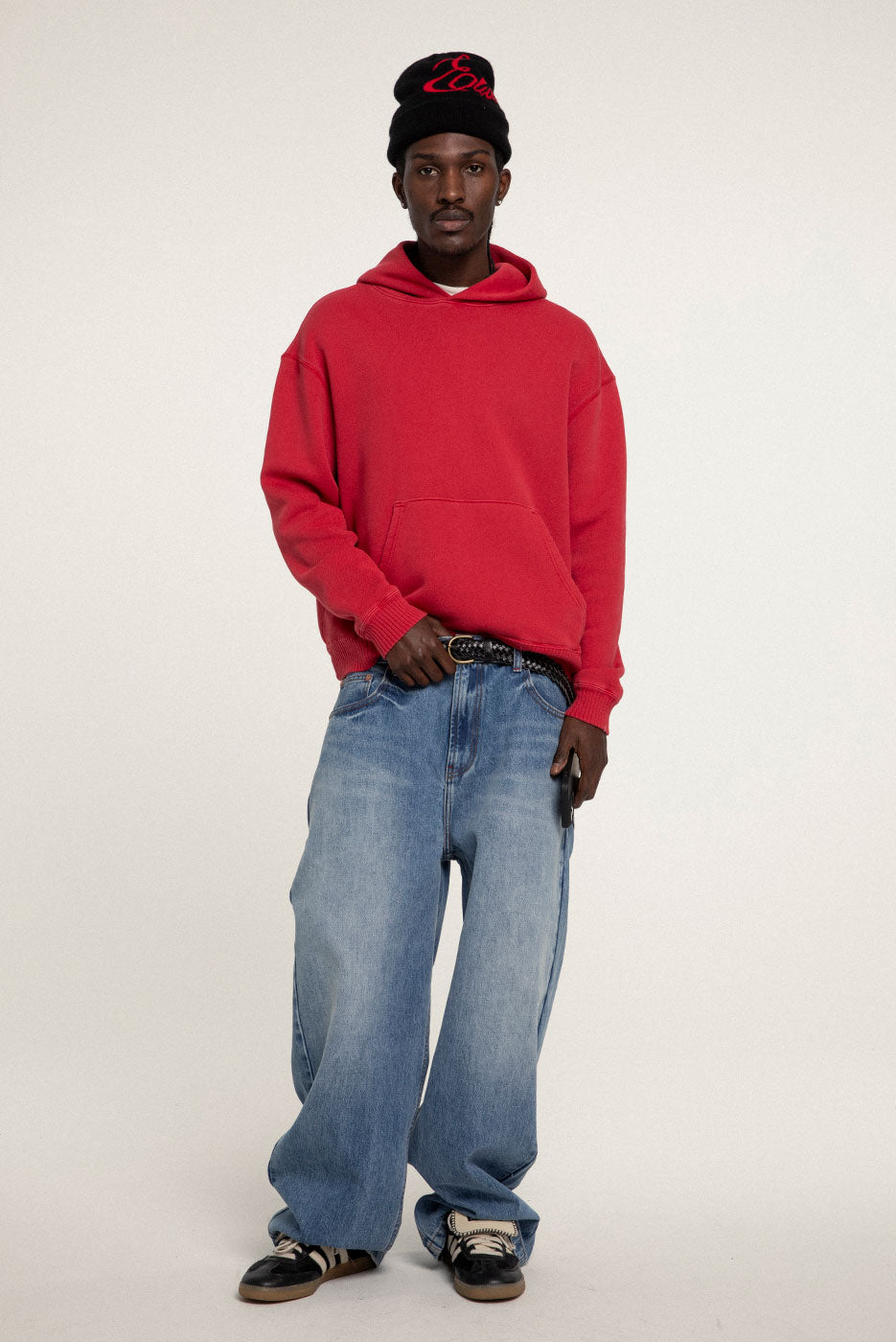CORE HOODIE