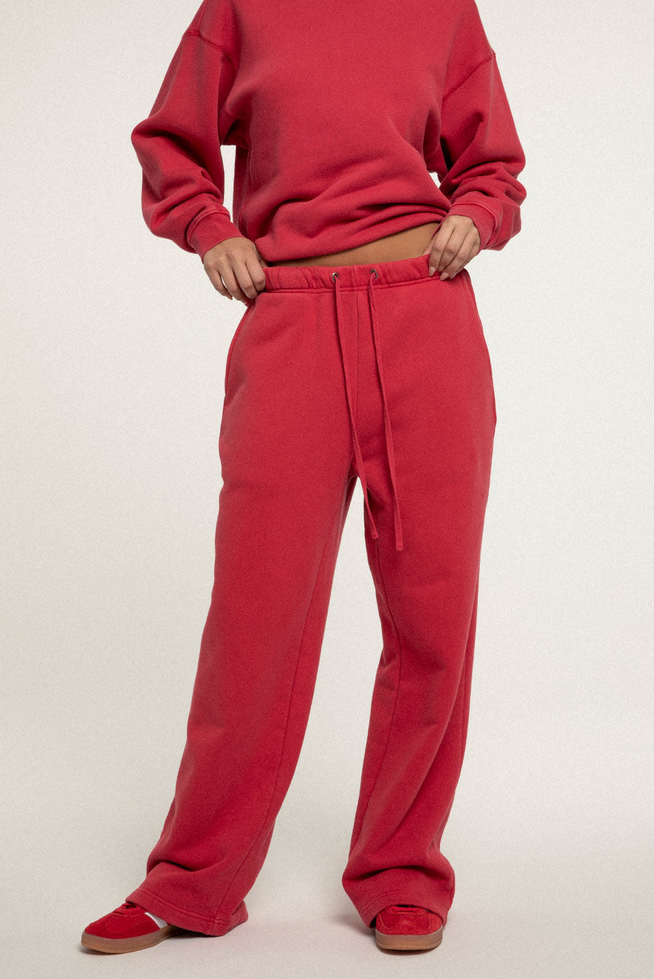 CORE STRAIGHT LEG SWEATPANT