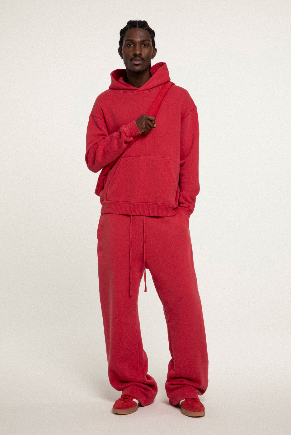 CORE STRAIGHT LEG SWEATPANT
