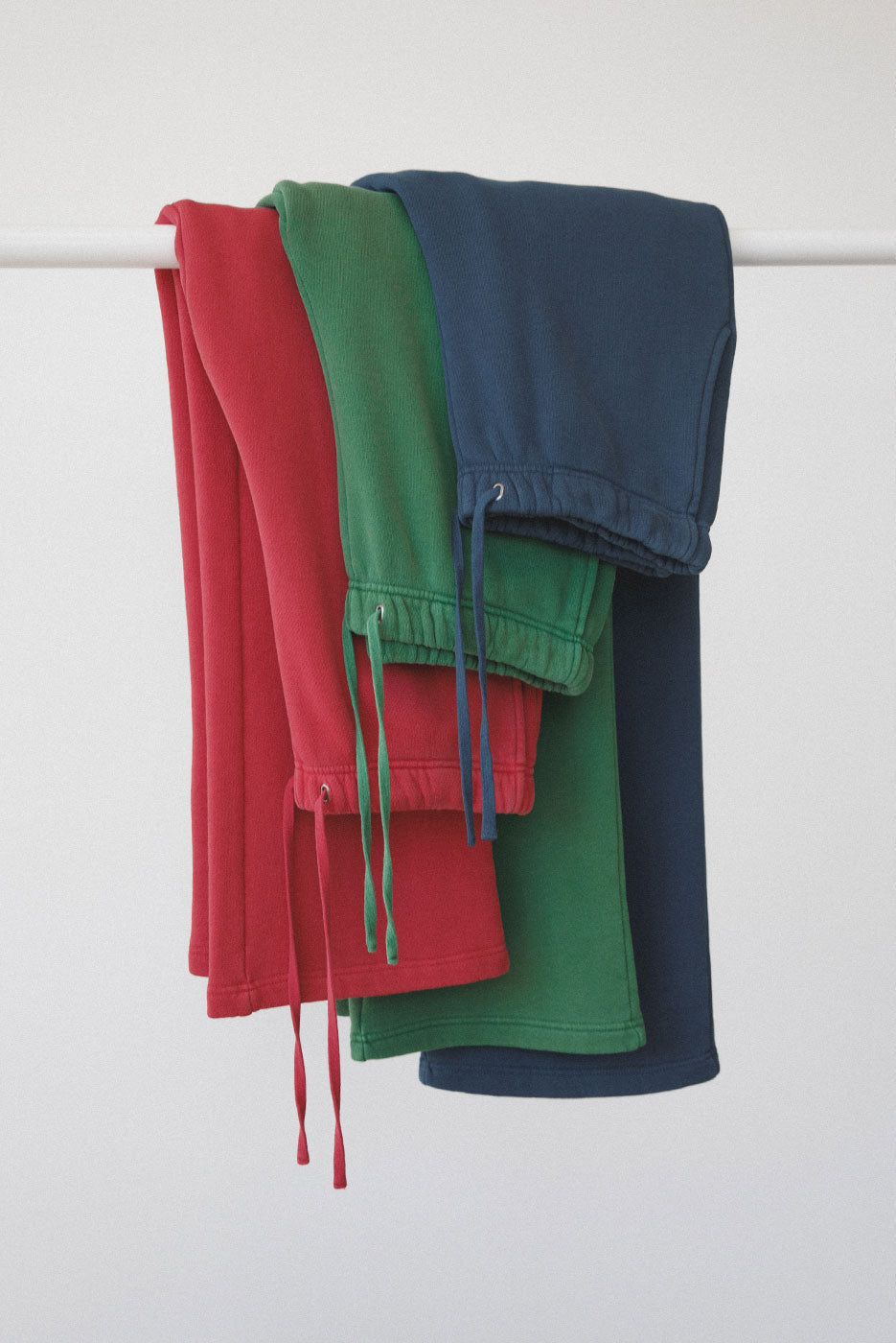 CORE STRAIGHT LEG SWEATPANT