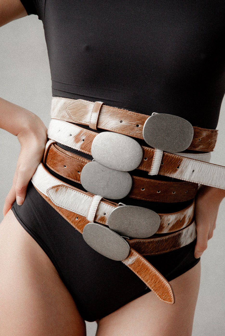 COWHIDE BELT