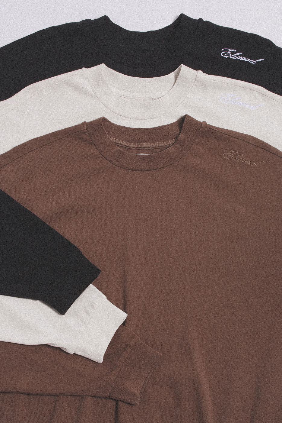 MOCK NECK TEE