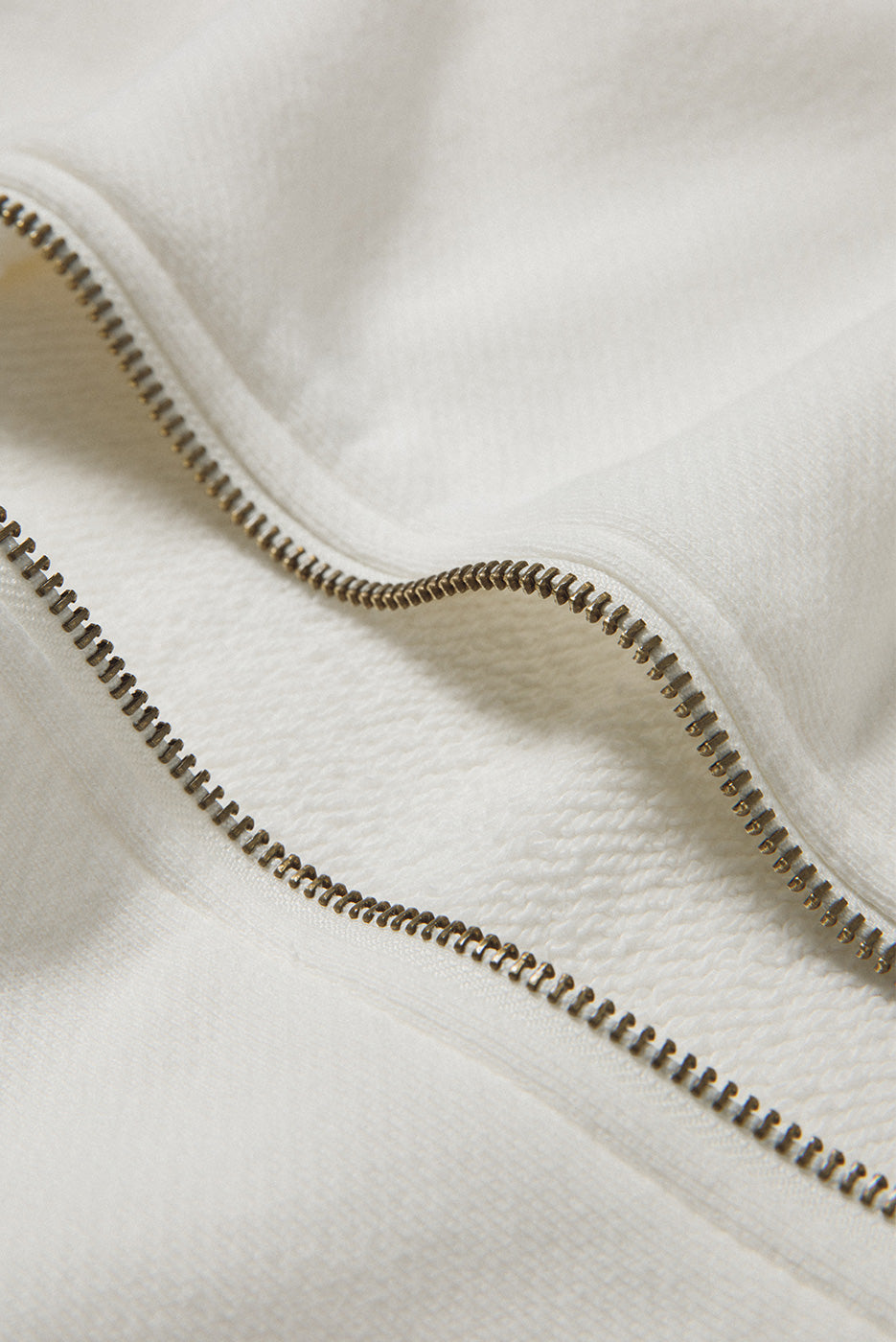 BABYDOLL CROP ZIP HOODIE 2.0